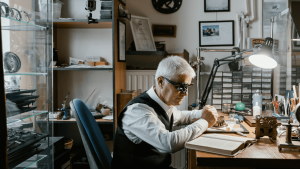 Read more about the article Večji obseg začasnega in občasnega dela upokojencev